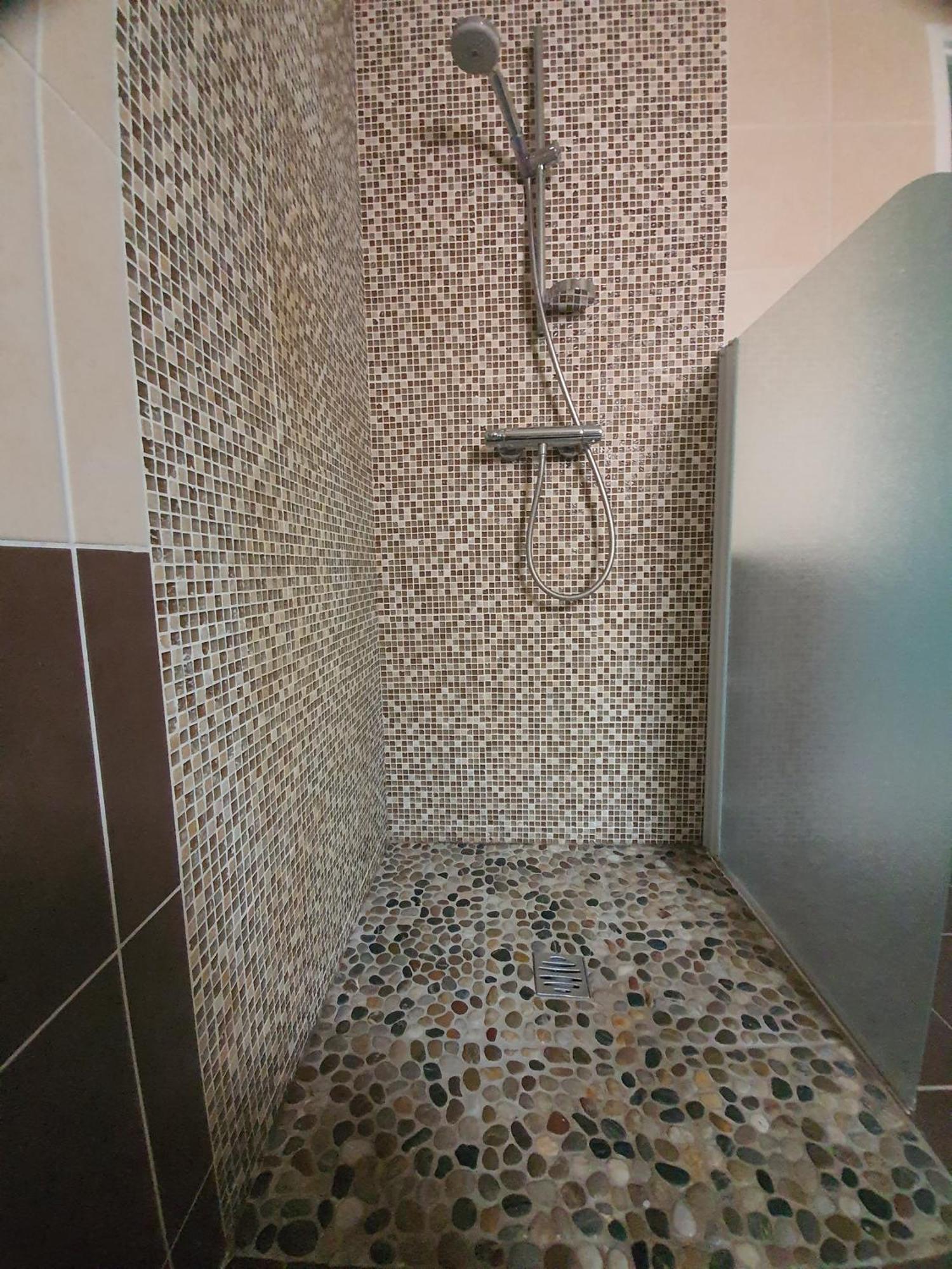 Villa Elegante A Carcassonne Avec Jardin Et Jacuzzi エクステリア 写真